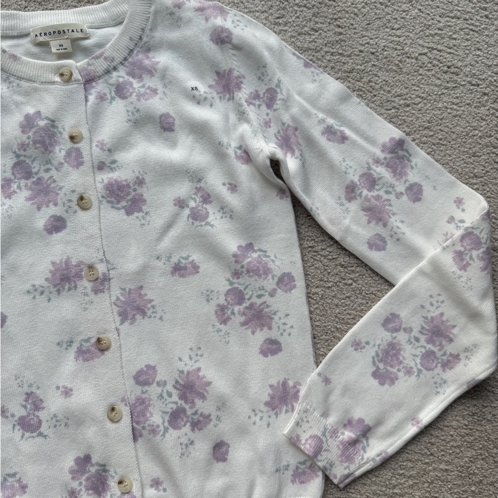 Aeropostale Womens Crew Neck Stretch Cream Purple Floral Button Cardigan Sweater - Picture 6 of 9